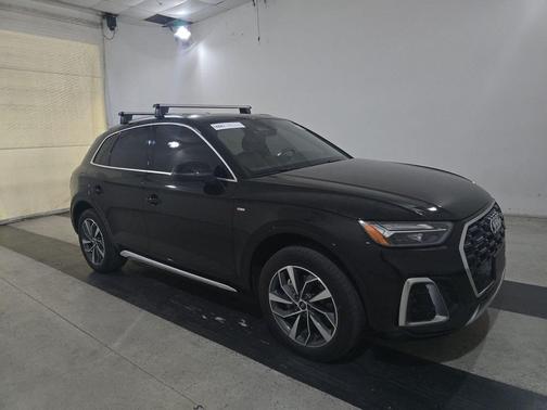 2023 Audi Q5 45 S line Premium Plus