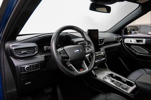 Blue Metallic 2021 Ford Explorer ST