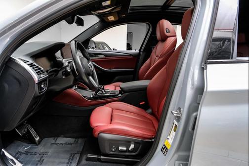 2023 BMW X4 xDrive30i