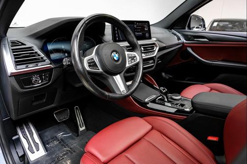 2023 BMW X4 xDrive30i