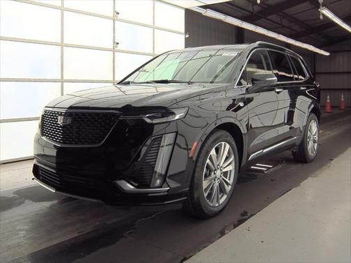 2023 Cadillac XT6 Premium Luxury FWD