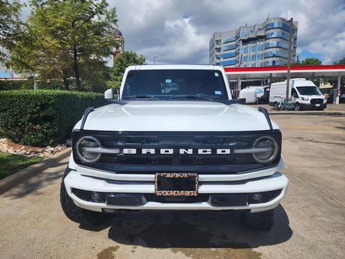 2022 Ford Bronco Outer Banks
