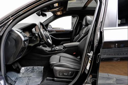 2024 BMW X4 xDrive30i