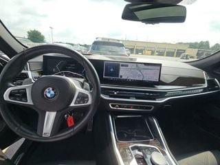 2025 BMW X6 xDrive40i