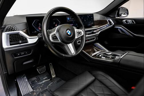 2025 BMW X6 xDrive40i