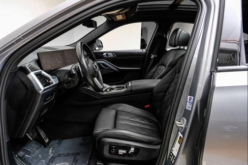 2025 BMW X6 xDrive40i