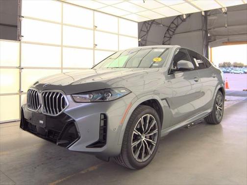 2025 BMW X6 xDrive40i