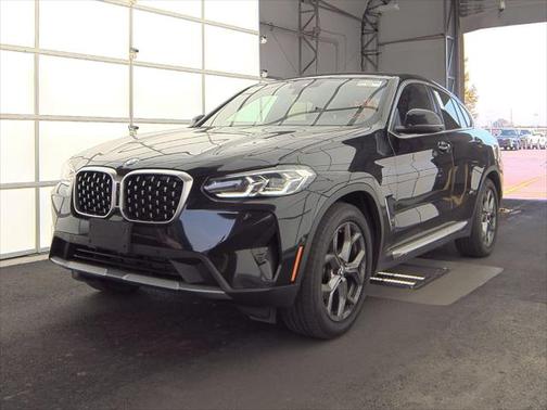 2024 BMW X4 xDrive30i