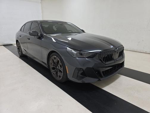 2024 BMW 530 i
