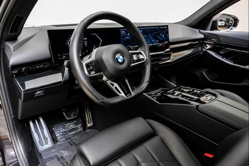 2024 BMW 530 i