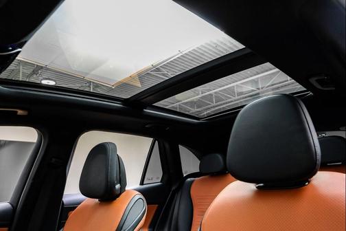 2024 Mercedes-Benz GLC 300 4MATIC