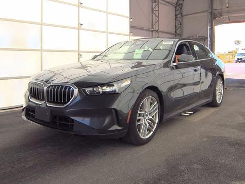 2024 BMW 530 i