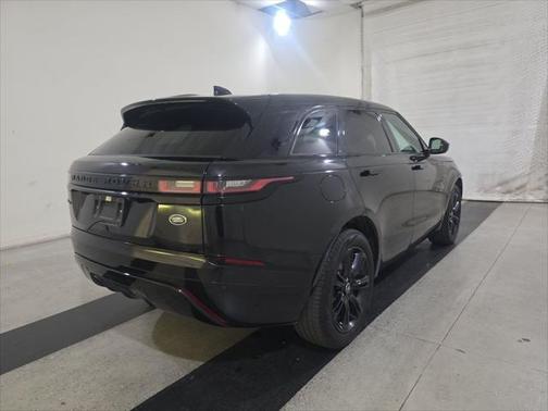 2022 Land Rover Range Rover Velar P250 S R-Dynamic