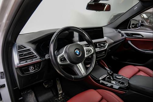 Alpine White 2024 BMW X4 xDrive30i