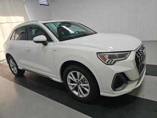 2024 Audi Q3 Premium 45 TFSI S line quattro Tiptronic