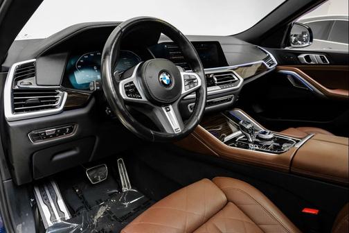 2023 BMW X6 xDrive40i