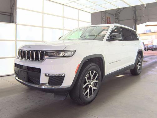 Bright White Clearcoat 2023 Jeep Grand Cherokee L Limited
