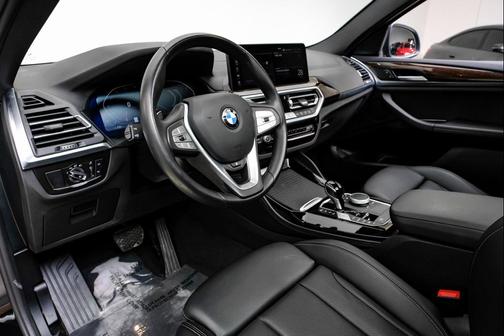2024 BMW X4 xDrive30i