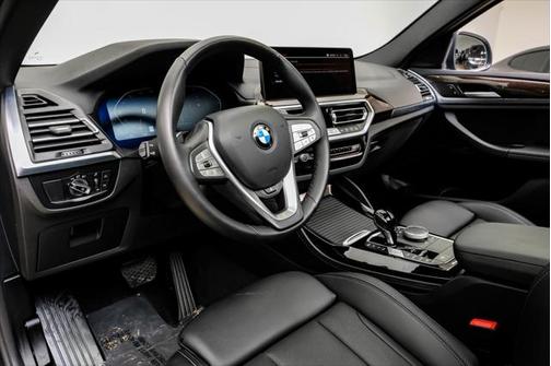 2024 BMW X4 xDrive30i