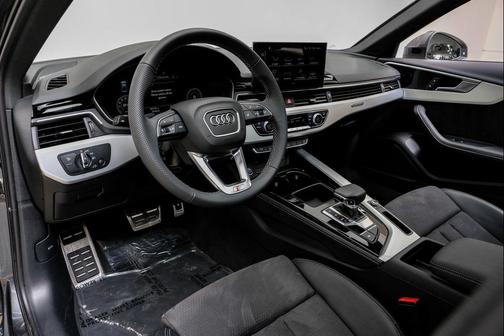 2023 Audi A4 45 S line Premium Plus