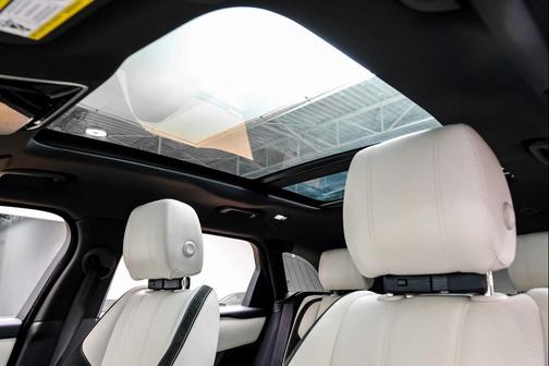 2022 Land Rover Range Rover Velar P250 S R-Dynamic