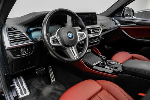 2024 BMW X4 M40i