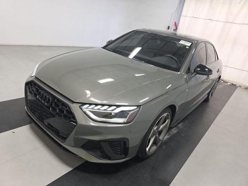 2023 Audi A4 45 S line Premium Plus