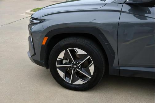 2025 Hyundai TUCSON SEL AWD