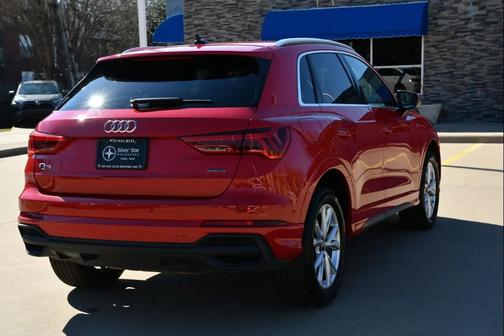 2024 Audi Q3 S line Premium 45 TFSI quattro