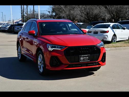 2024 Audi Q3 S line Premium 45 TFSI quattro