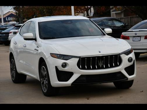 2023 Maserati Levante Modena