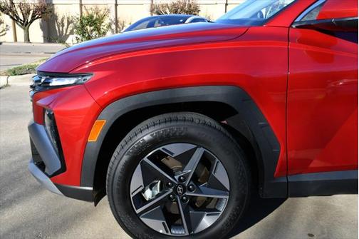 2025 Hyundai TUCSON SEL AWD