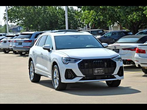 2025 Audi Q3 S line Premium 45 TFSI quattro