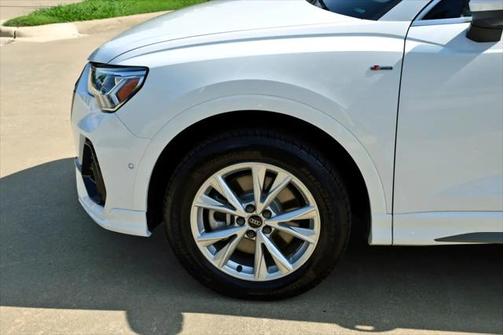 2025 Audi Q3 S line Premium 45 TFSI quattro