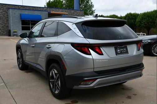 Diamond Silver 2025 Hyundai TUCSON SEL AWD