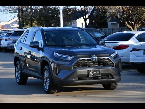 2024 Toyota RAV4 Hybrid XLE