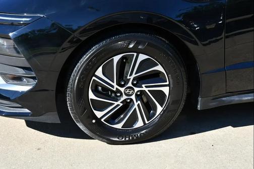 Black 2026 Hyundai SONATA Hybrid Base