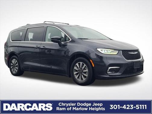 2021 Chrysler Pacifica Hybrid Touring L
