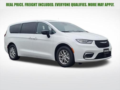 2025 Chrysler Pacifica L