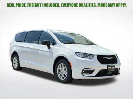 2025 Chrysler Pacifica L