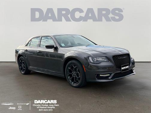2023 Chrysler 300 Touring