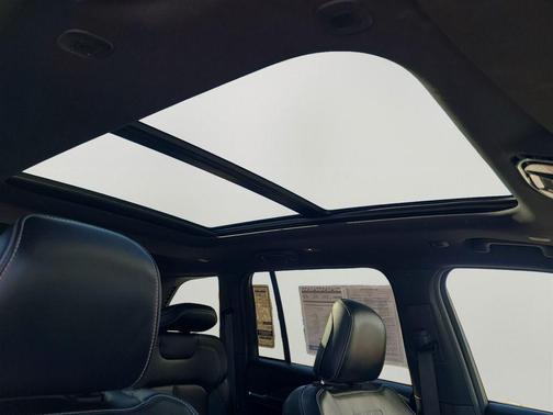 2022 Jeep Grand Cherokee 4xe Overland