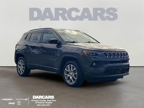 2024 Jeep Compass Latitude Lux