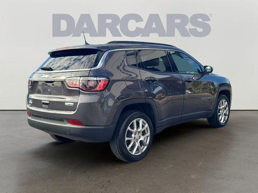 2024 Jeep Compass Latitude Lux