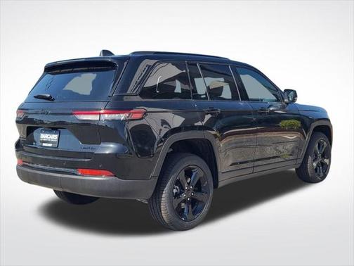 2025 Jeep Grand Cherokee Limited X
