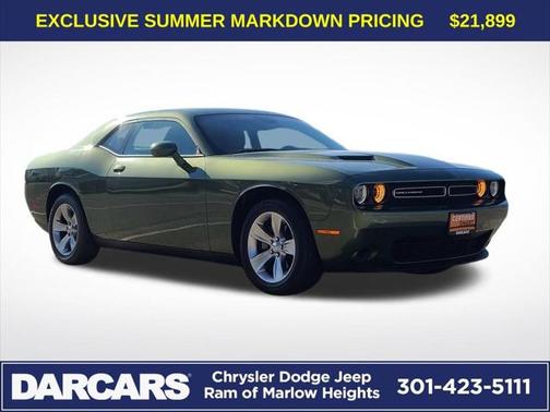 2022 Dodge Challenger SXT
