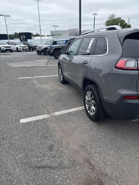 2021 Jeep Cherokee Latitude Lux