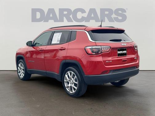 2023 Jeep Compass Latitude Lux