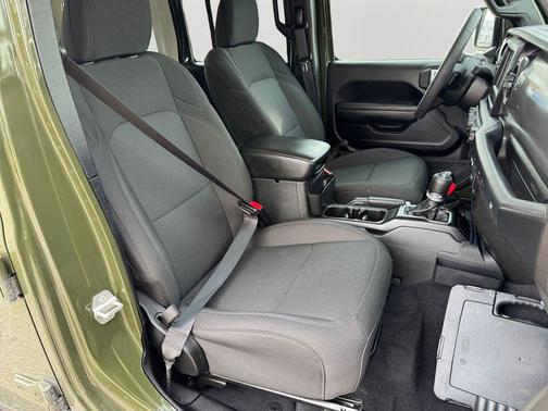 2023 Jeep Wrangler 4xe Willys