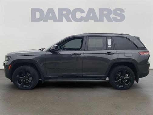 2022 Jeep Grand Cherokee Altitude